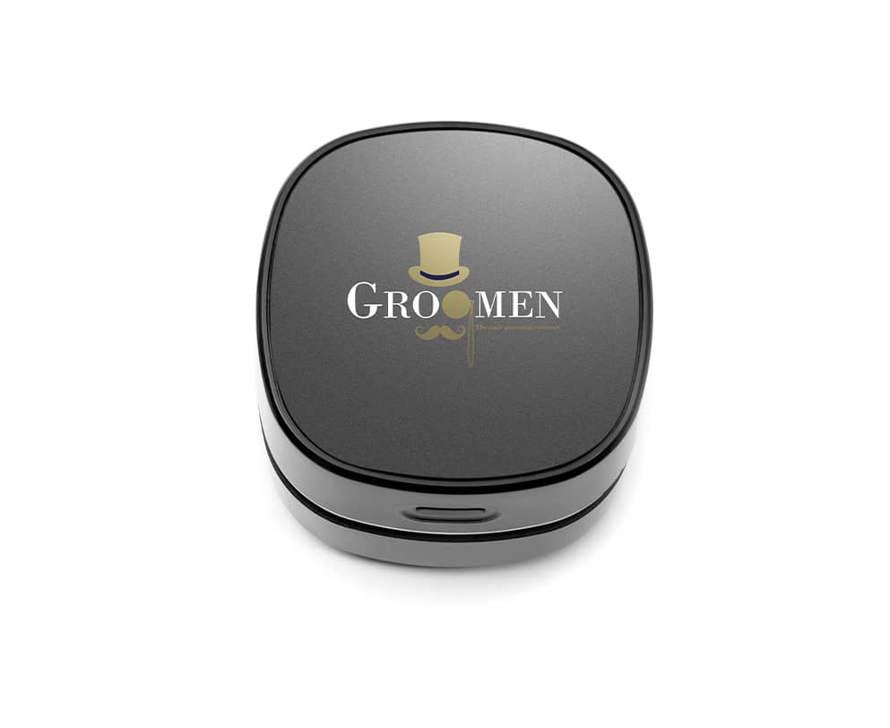 groomen vacgoom cleaner for beard hair in the sink 